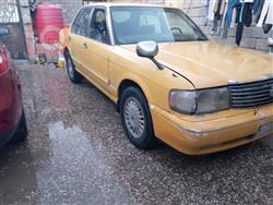 تۆیۆتا کراون